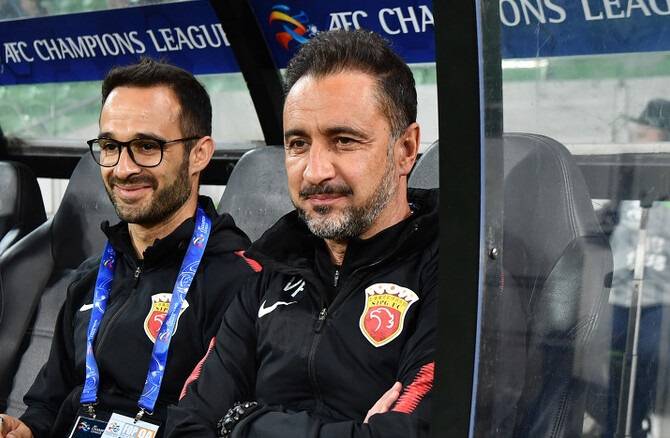 包含反败为胜引发热议！，Ning在FPX比赛中险胜引发球迷热议的词条