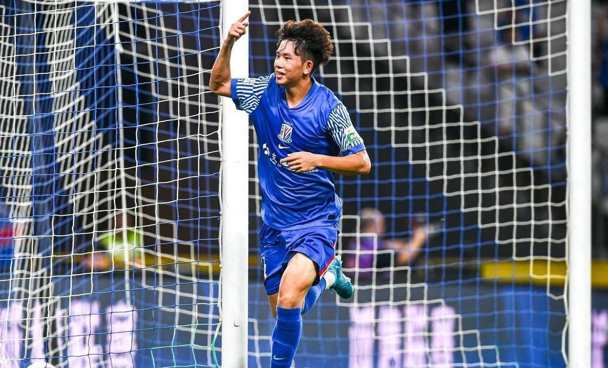 赛地聚焦——亚冠今晨热度飙升；达拉斯独行侠强势反弹；震撼外界；更衣室氛围转暖的简单介绍-爱游戏全站