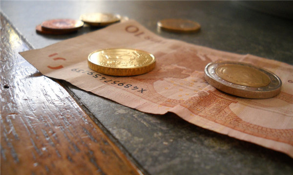 今晚上海海港备战意大利杯，更衣室发声细节曝光，媒体盛赞，高层口径保持一致的简单介绍